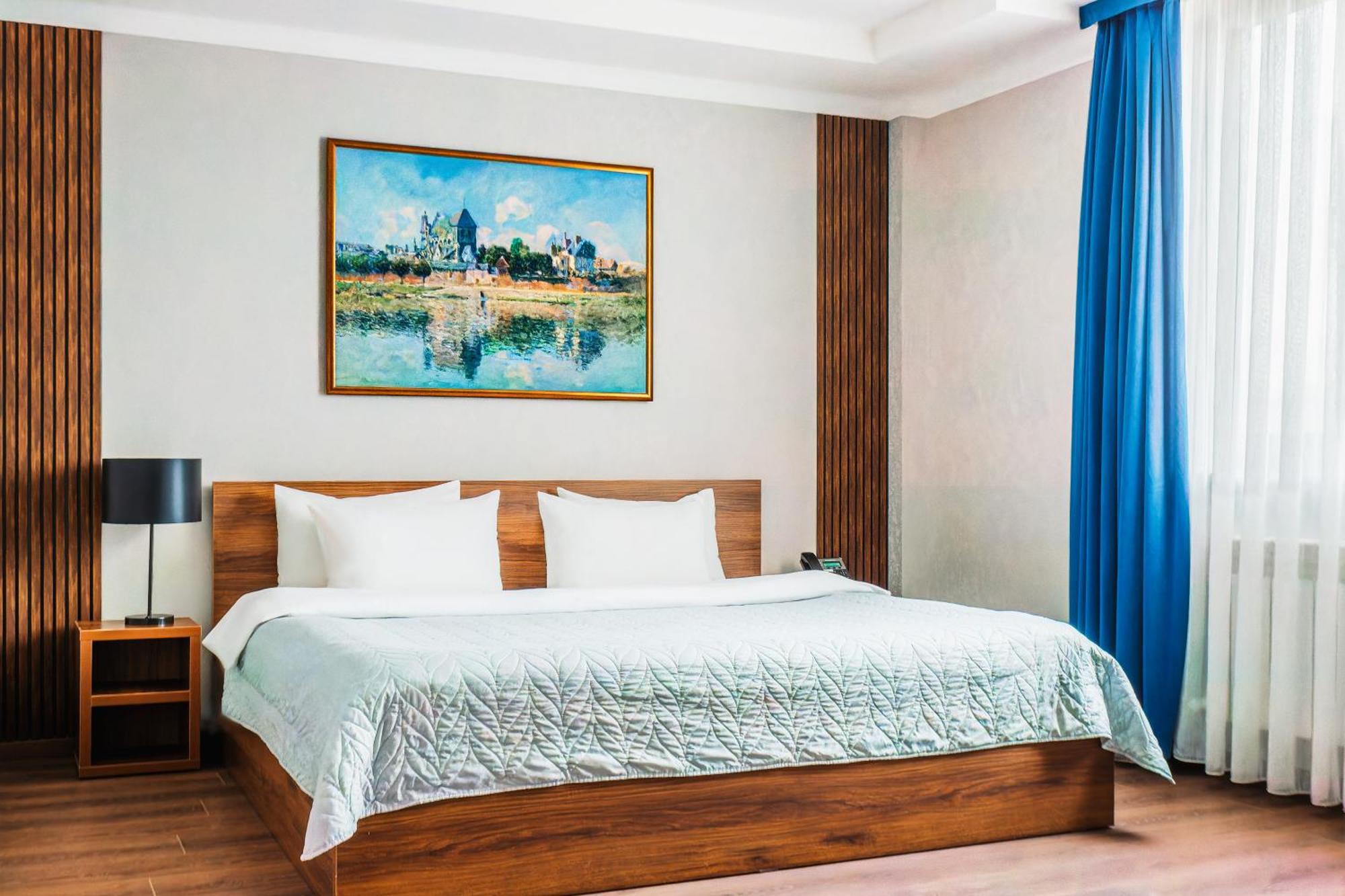 Rich Park Hotel Tashkent Esterno foto
