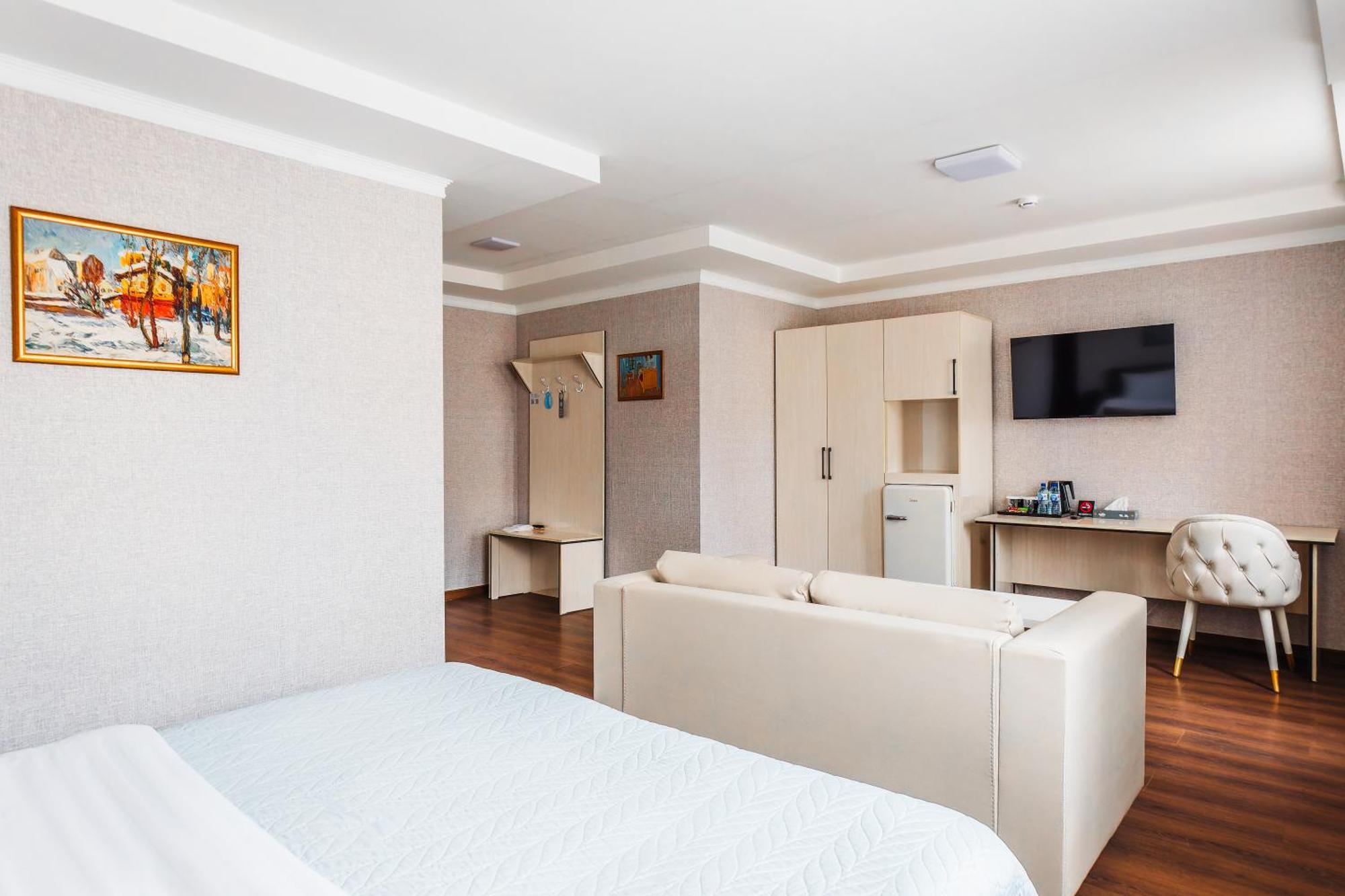 Rich Park Hotel Tashkent Esterno foto